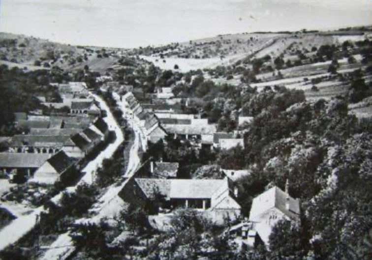 Vesnice Kurdějov