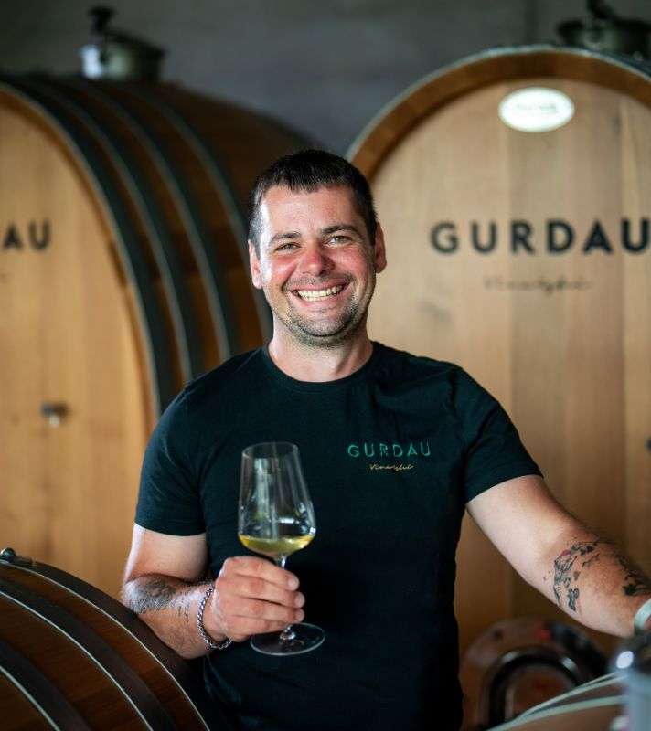gurdau